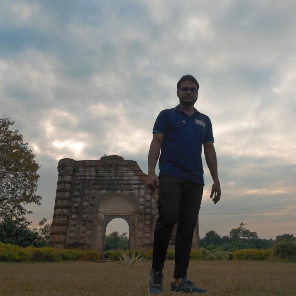 কন্যাকে জীবন্ত কবর